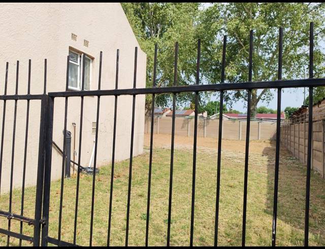 3 BEDROOM HOUSE FOR SALE IN SASOLBURG EXT 11